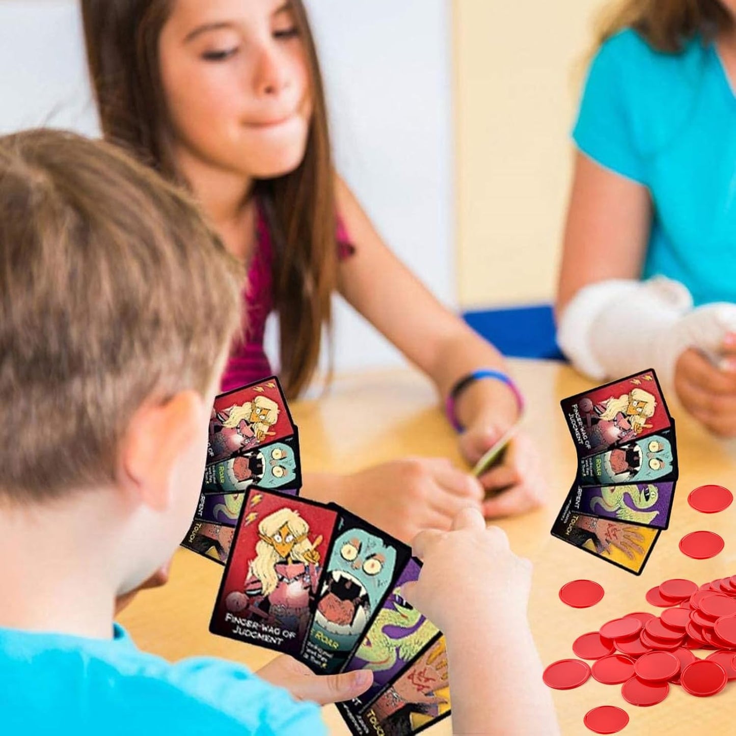 Coopay 1 1/2 Inches Plastic Poker Chips Learning Counters Disks Bingo Chip Counting Discs Markers for Math Practice and Poker Card Game Tokens, Teaching Rewards, 200 Pieces (Red)